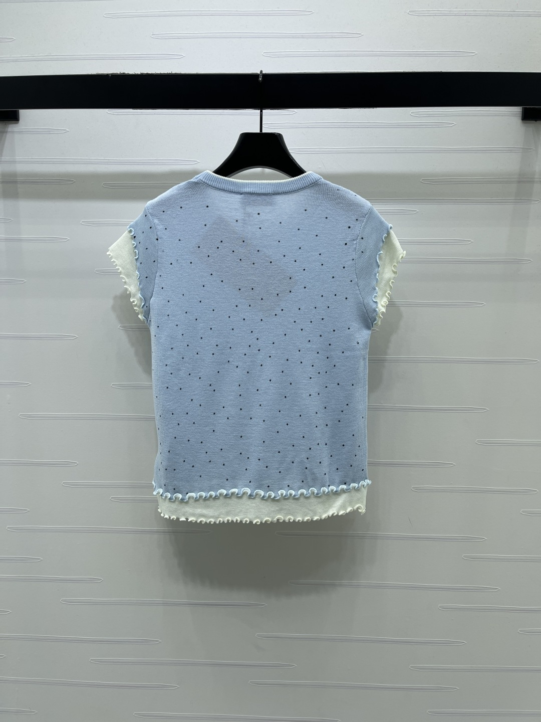 Women's short sleeves
